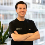Dr Bruno Larivière, chiropraticien D.C. à Kiroclinique McGill au centre-ville de Montréal